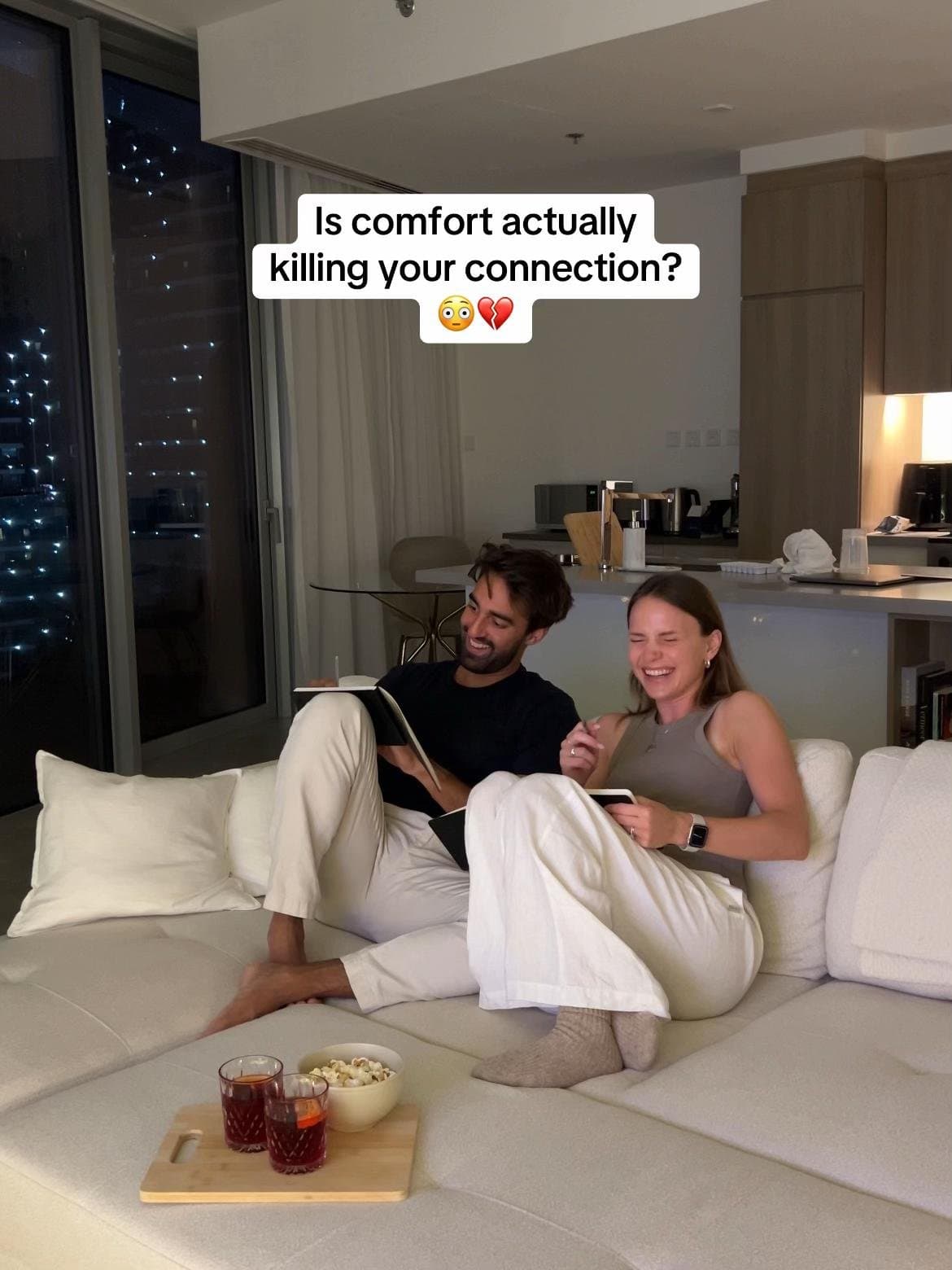 Is comfort actually
killing your connection? 
😳💔