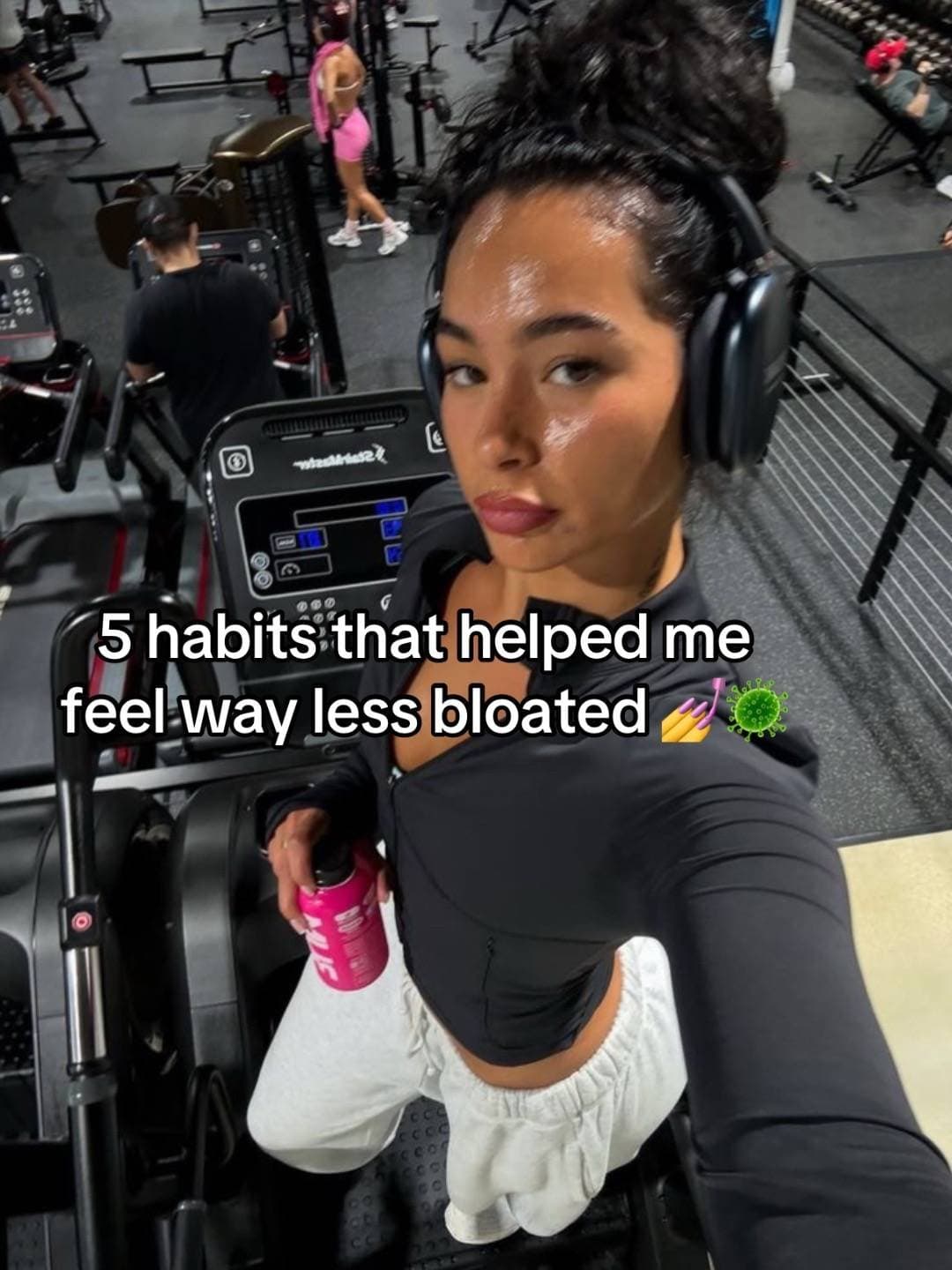 5 habits that helped me
feel way less bloated 💅🦠