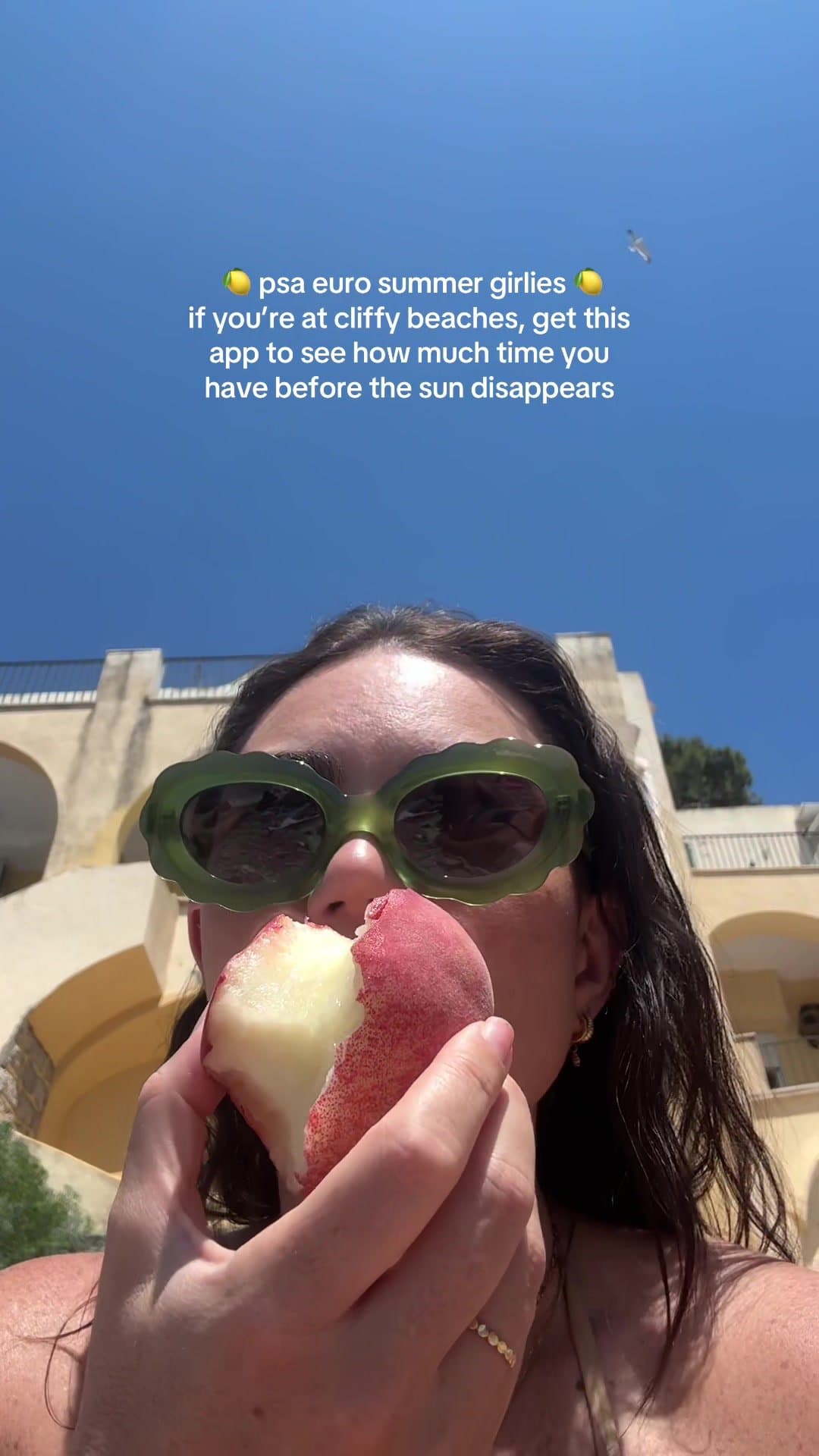 🍋 psa euro summer girlies 🍋
if you’re at cliffy beaches, get this
app to see h…