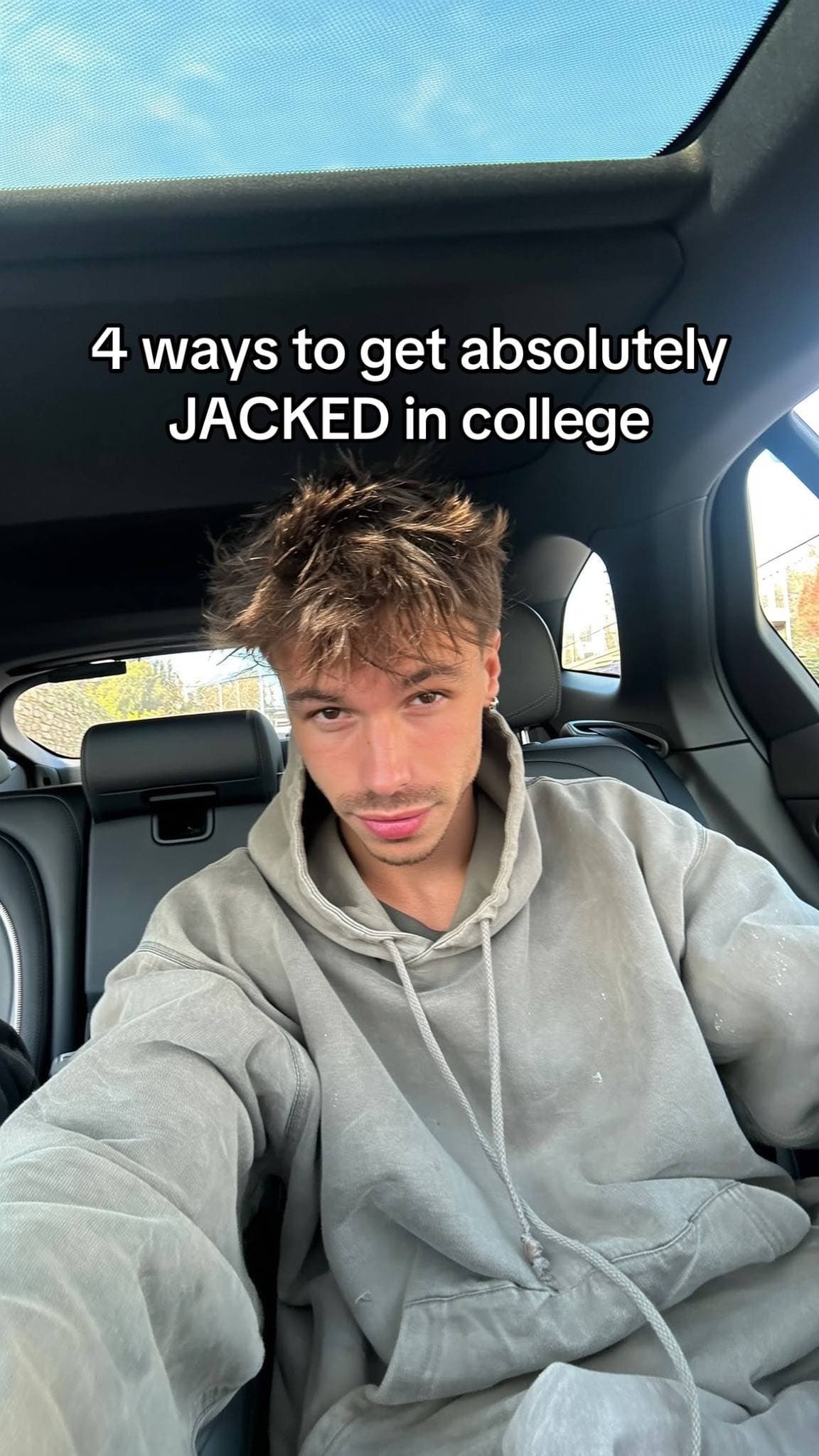 4 ways to get absolutely
JACKED in college