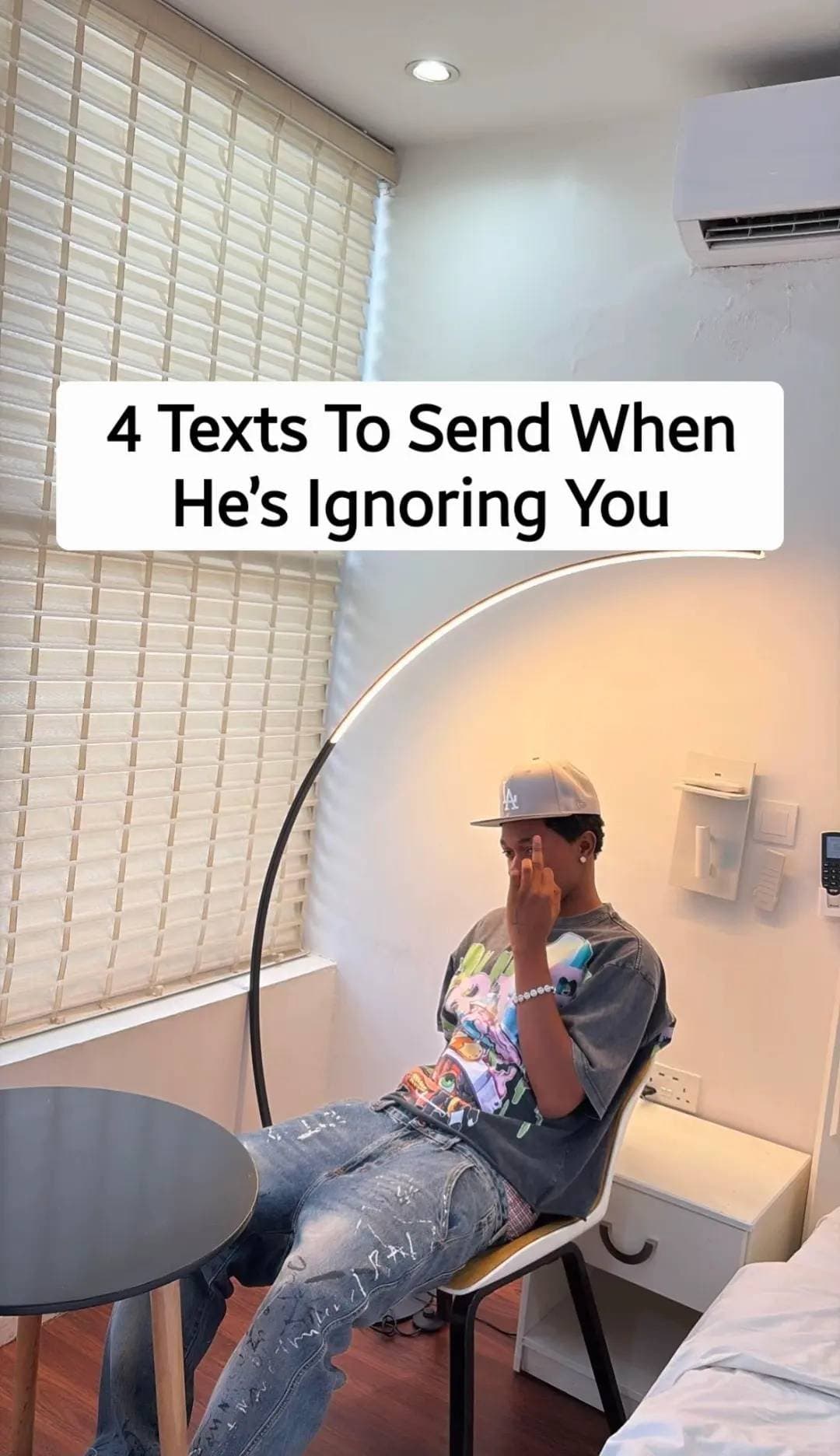 4 Texts To Send
When He’s Ignoring You