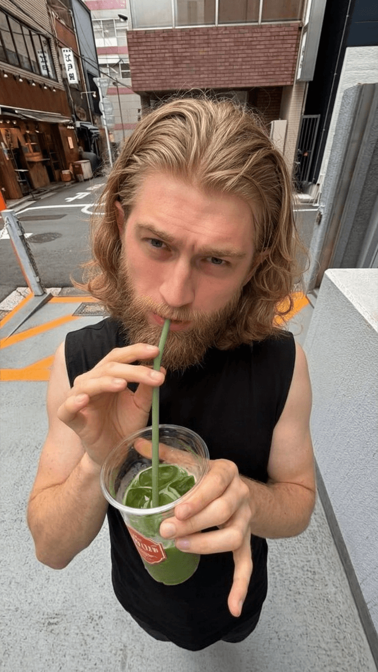 Matcha Viktor