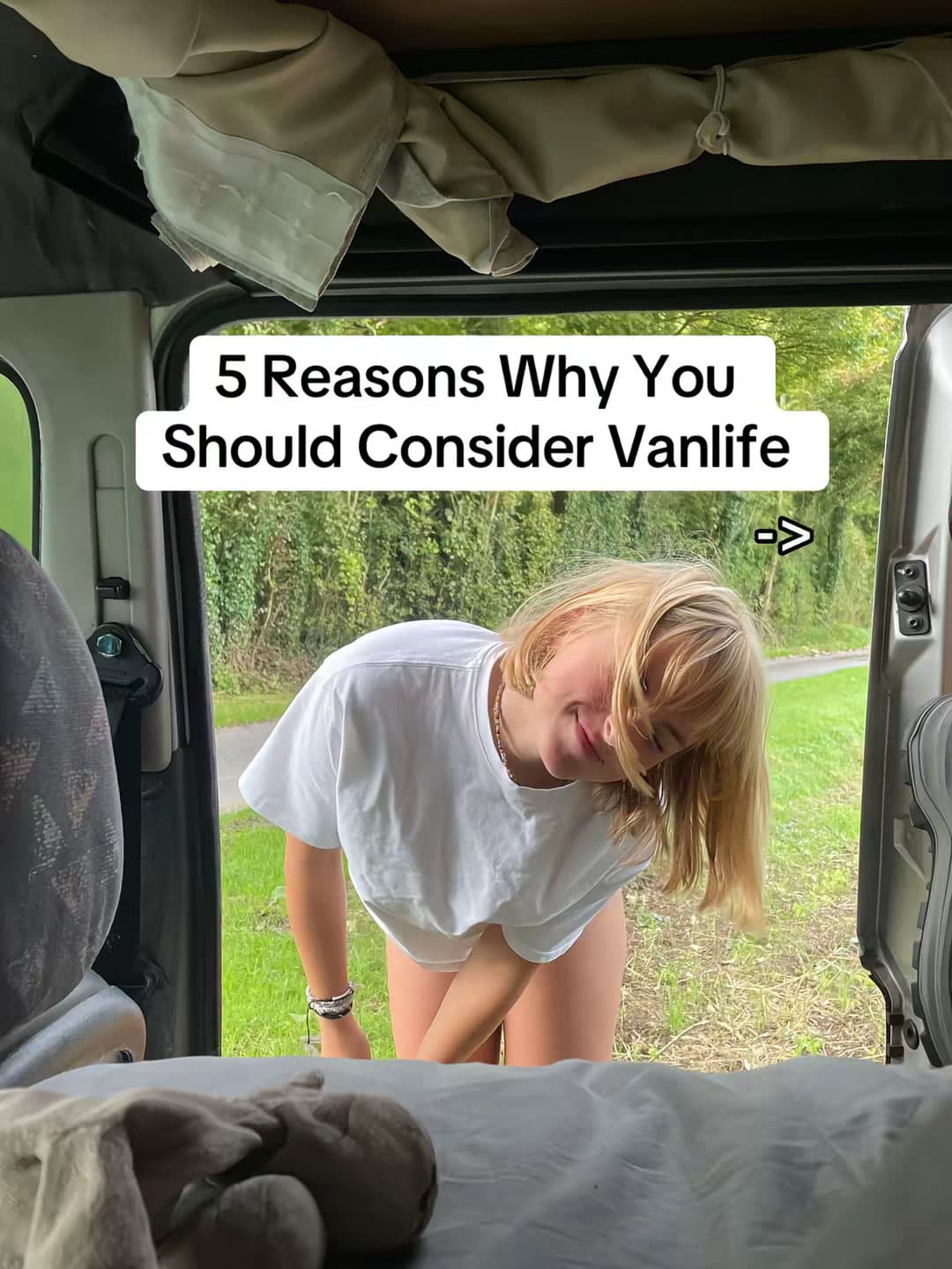 Slide 1: 5 Reasons Why You
Should Consider Vanlife
->