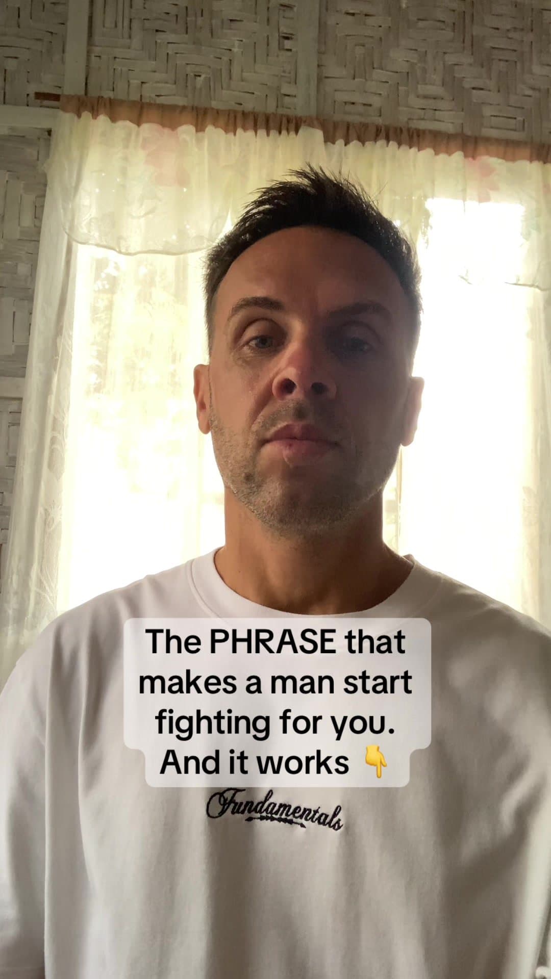 The PHRASE that
makes a man start
fighting for you.
And it works 👇