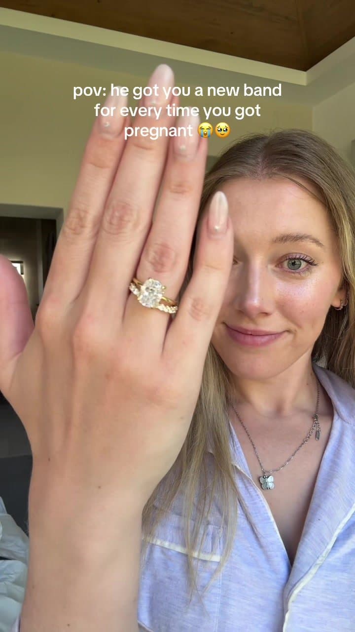 pov: he got you a new band
for every time you got
pregnant 😭🥹